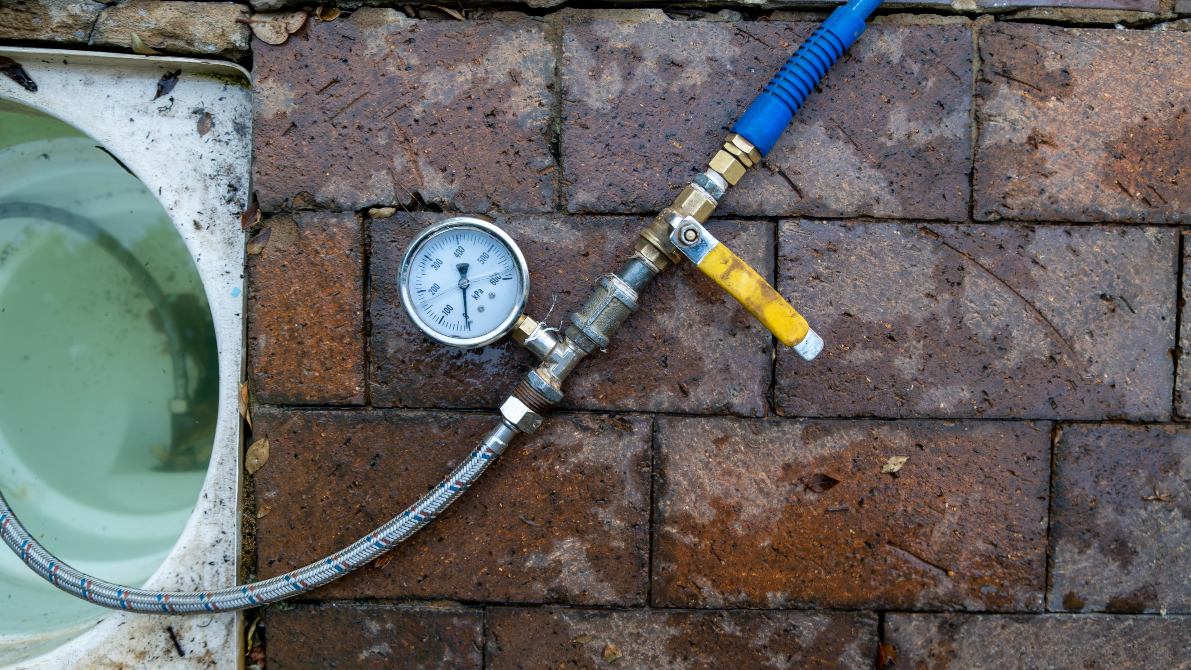 Source Leak Detection pressure testing